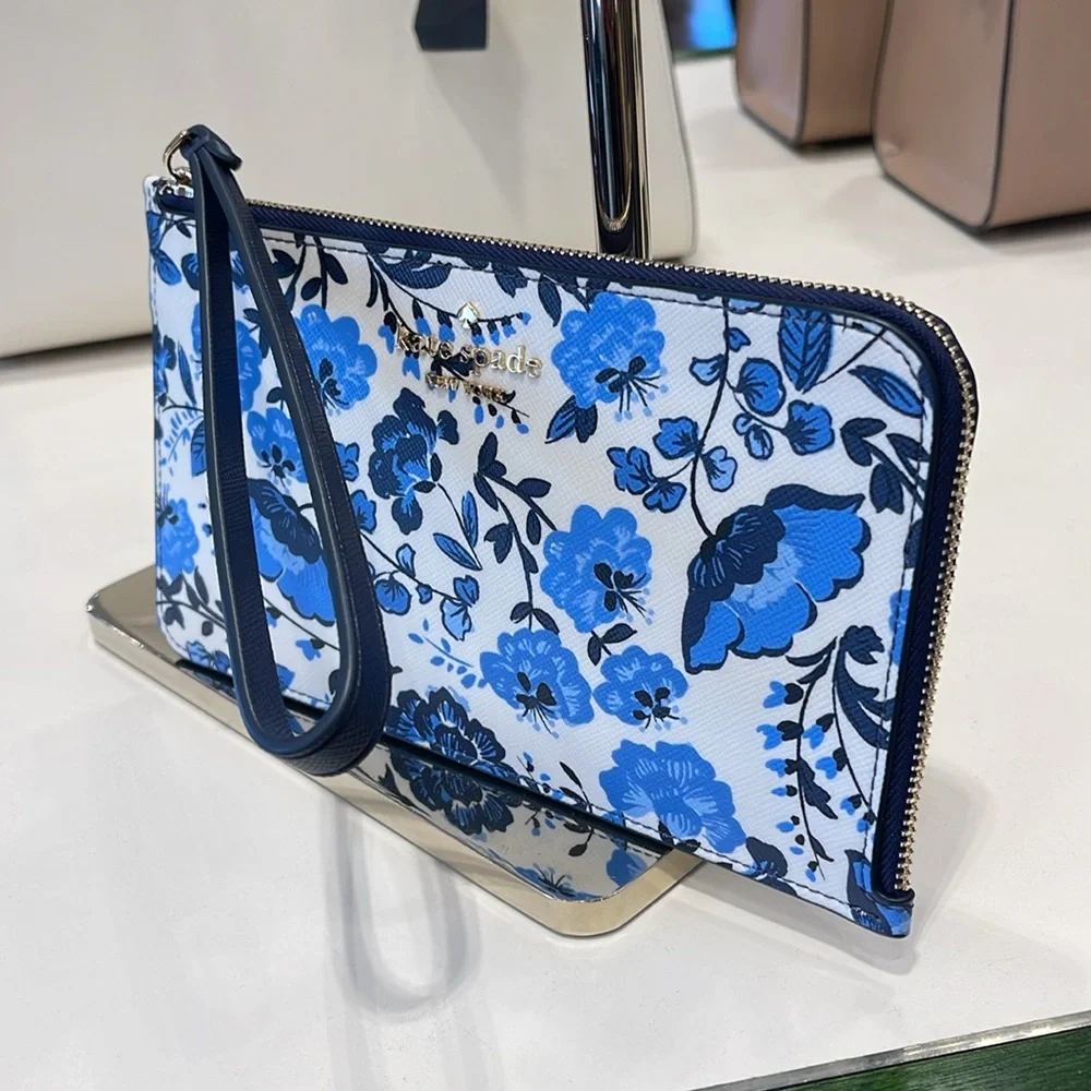 Kate Spade Lucy Vase Floral Medium L Zip Wristlet
Blue Multicolor 
NWT - Picture 4 of 16